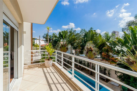 Casa à venda com 4 suítes em Alto da Lapa, São Paulo, SP