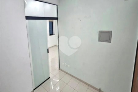 Sala à venda em Vila Regente Feijó, São Paulo, SP