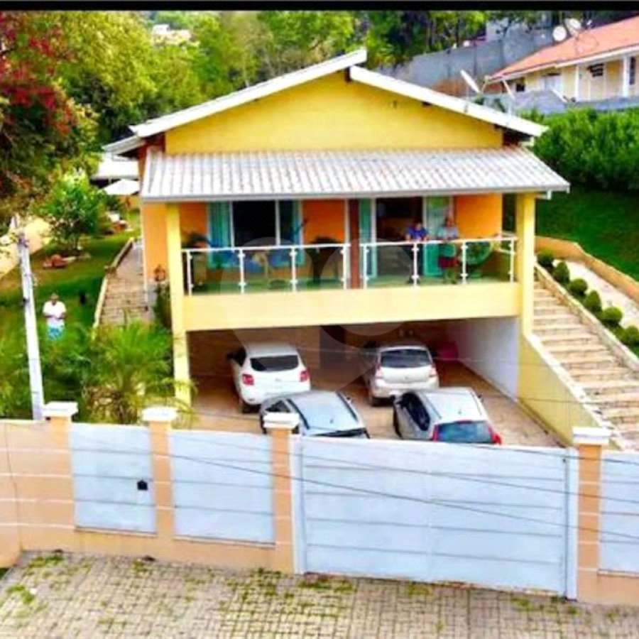 Casa à venda com 3 suítes em Condomínio Portal dos Nobres, Atibaia, SP