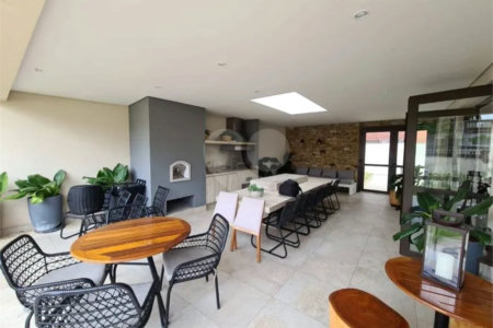 Apartamento à venda com 3 suítes em Vila Monumento, São Paulo, SP