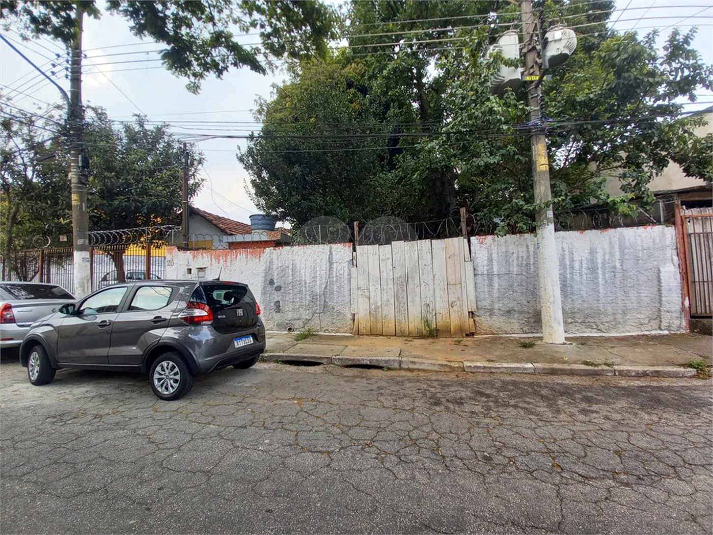 Casa à venda com 7 quartos, sendo 2 suítes, em Tremembé, São Paulo, SP