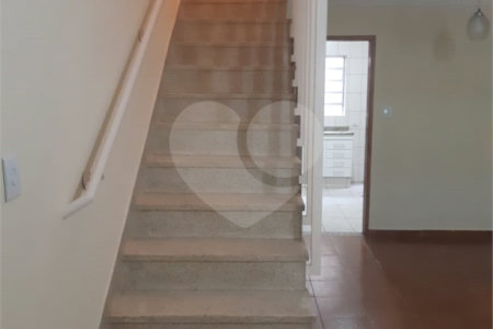 Casa à venda com 2 quartos em Vila Galvão, Guarulhos, SP