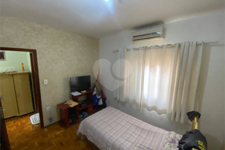 Casa térrea para venda, na Vila Marcelino.