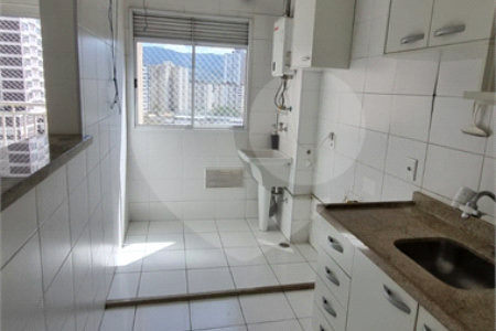 Apartamento para alugar com 2 quartos, sendo 1 suíte,  em Vila Mogilar, Mogi das Cruzes, SP