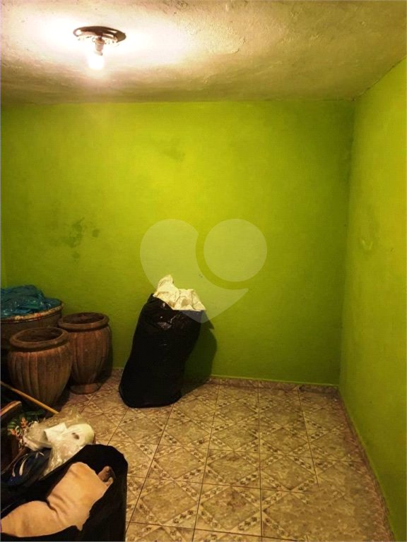 Casa de Vila à venda com 3 quartos em Jardim São Roque, São Paulo, SP