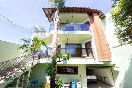 Sobrado à venda ou para alugar com 4 suítes em Vila Paulicéia, São Paulo, SP