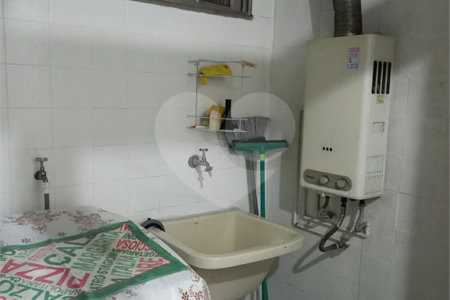 Apartamento à venda com 3 quartos em Moema, São Paulo, SP