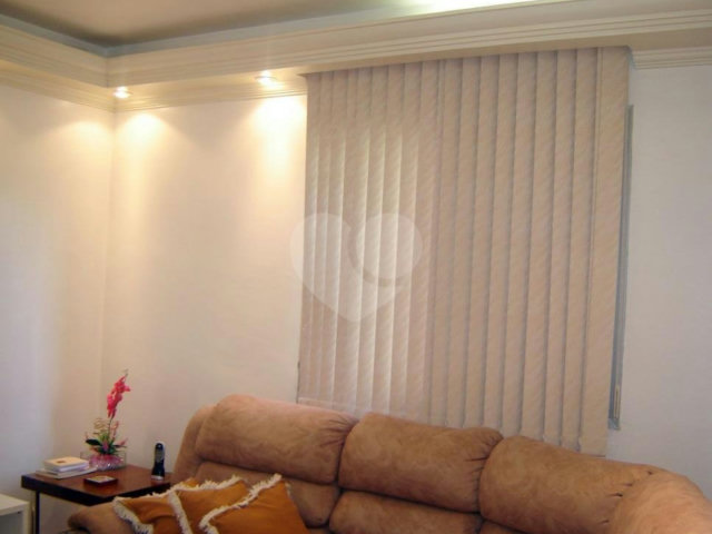 Sobrado à venda com 3 quartos, sendo 1 suíte,  em Vila São João Batista, Guarulhos, SP