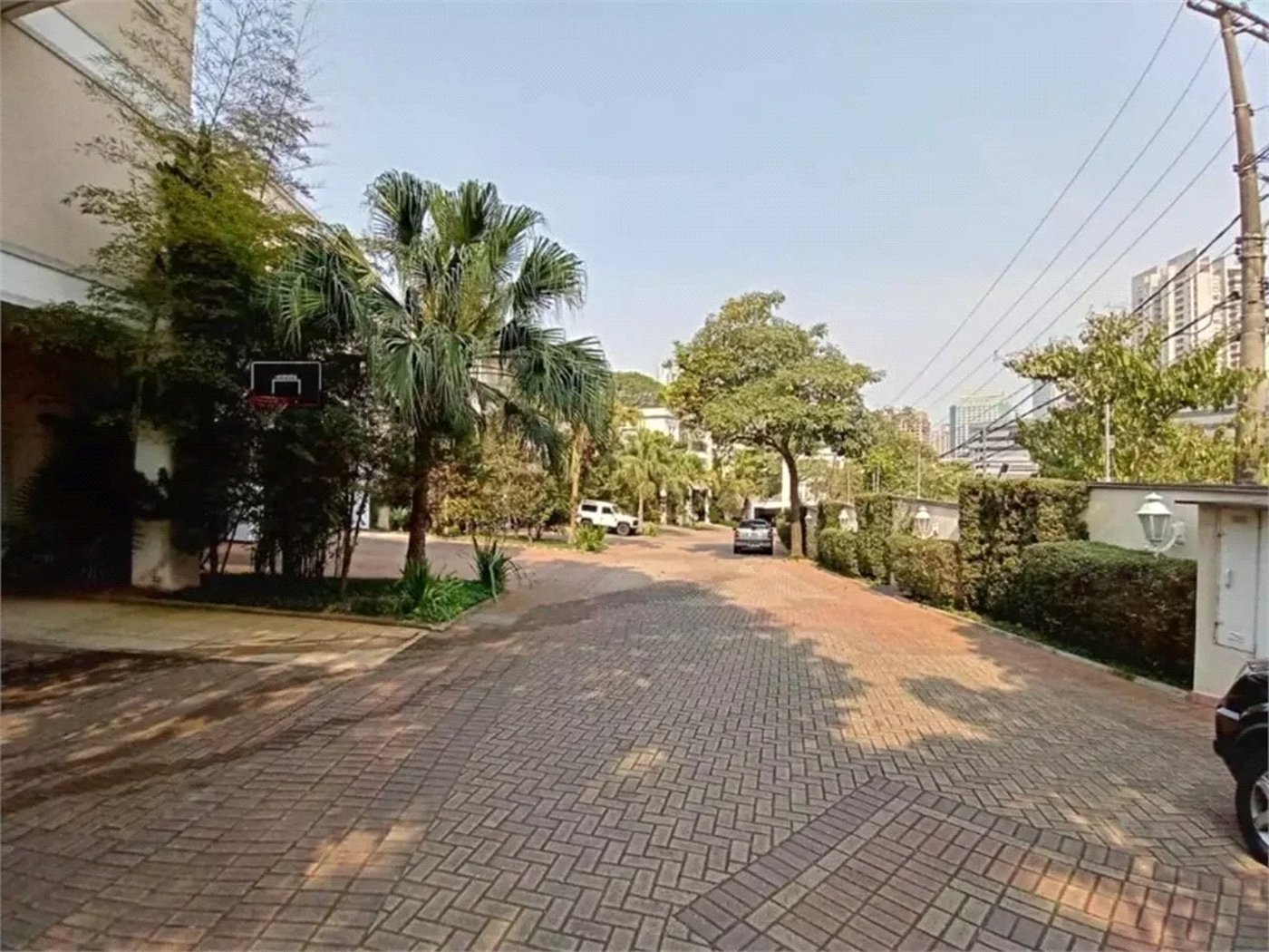 Casa à venda com 3 suítes no condomínio Solares Vila Europa, São Paulo - SP