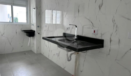 Apartamento à venda com 2 quartos em Vila Vitório Mazzei, São Paulo, SP