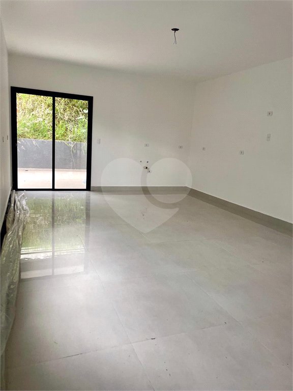 Sobrado à venda com 3 suítes em Jardim dos Pinheiros, Atibaia, SP