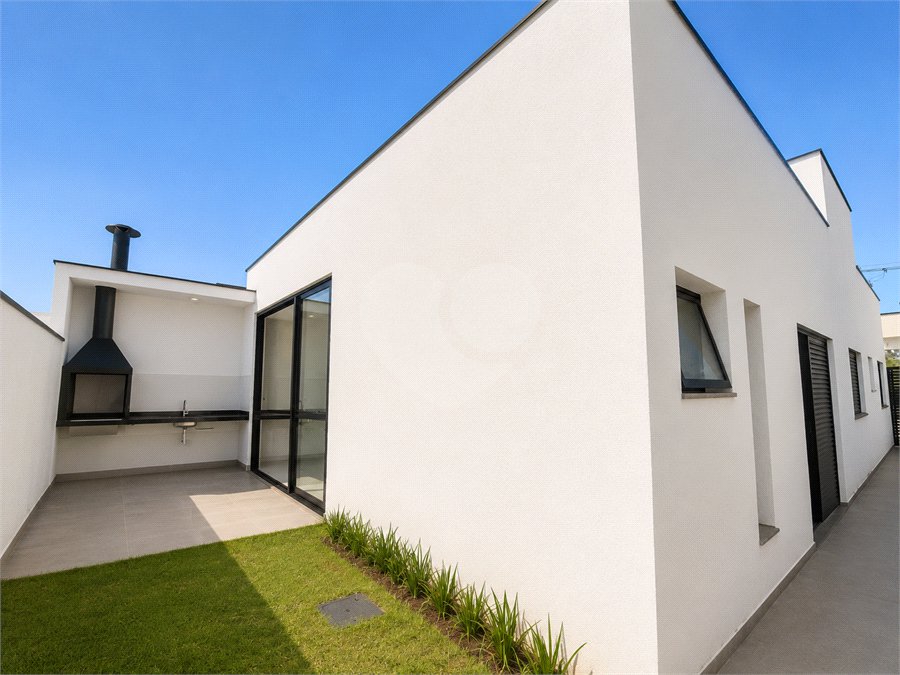 Casa à venda com 3 suítes no condomínio Campos do Conde I e II, Sorocaba - SP