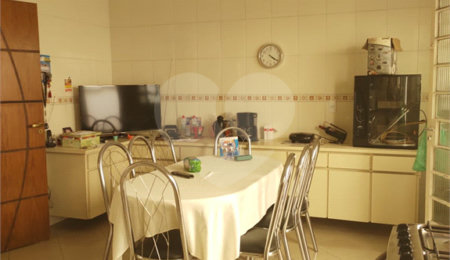 Sobrado à venda com 3 quartos, sendo 1 suíte,  em Palmas do Tremembé, São Paulo, SP