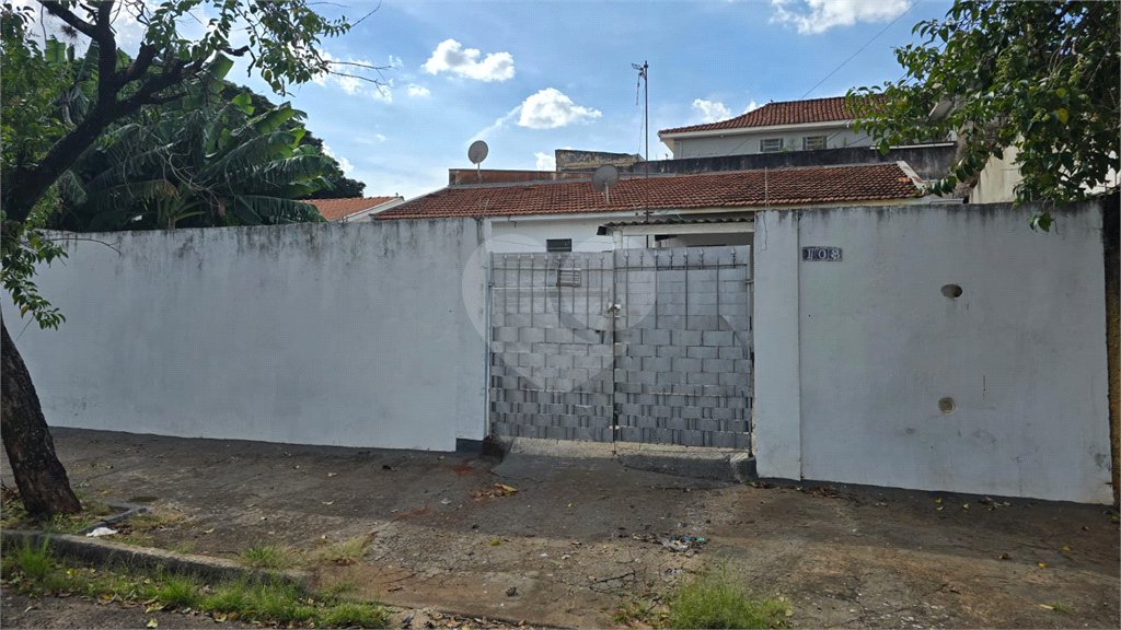 Casa à venda com 2 quartos em Jardim Pinheiros (vila Xavier), Araraquara, SP