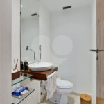 Apartamento à venda com 3 quartos, sendo 2 suítes, em Alto da Boa Vista, São Paulo, SP