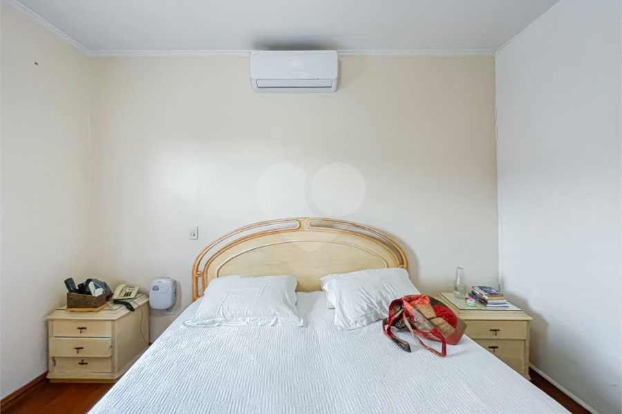 Sobrado à venda com 3 quartos em Vila Prudente, São Paulo, SP