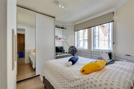 Casa à venda com 4 suítes no condomínio Vila Inglesa, São Paulo - SP