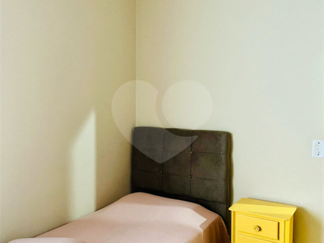 Casa à venda com 3 quartos, sendo 2 suítes,  no condomínio Res Green Villagge, São Paulo - SP