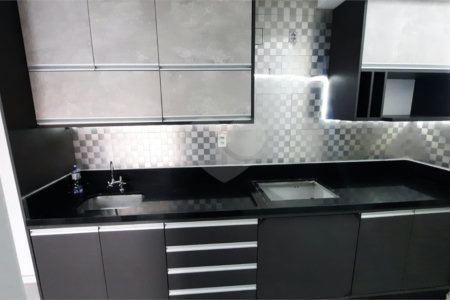 Apartamento à venda com 2 quartos em Santo Amaro, São Paulo, SP