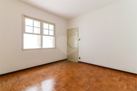 Casa à venda com 3 quartos, sendo 1 suíte,  em Brooklin Paulista, São Paulo, SP