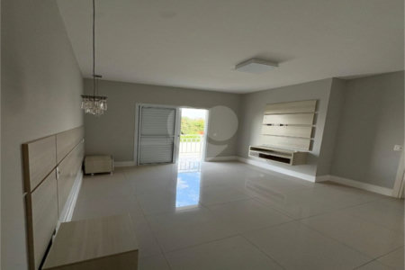 Sobrado à venda ou para alugar com 4 quartos, sendo 3 suítes, em Jardim Pagliato, Sorocaba, SP