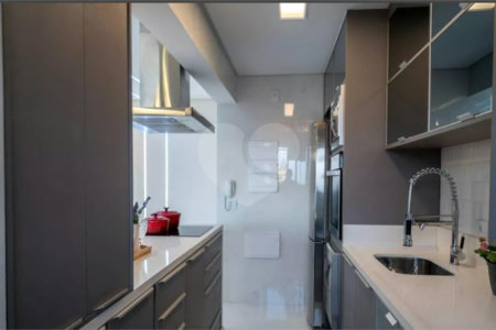 Apartamento à venda com 2 quartos, sendo 1 suíte, em Água Branca, São Paulo, SP