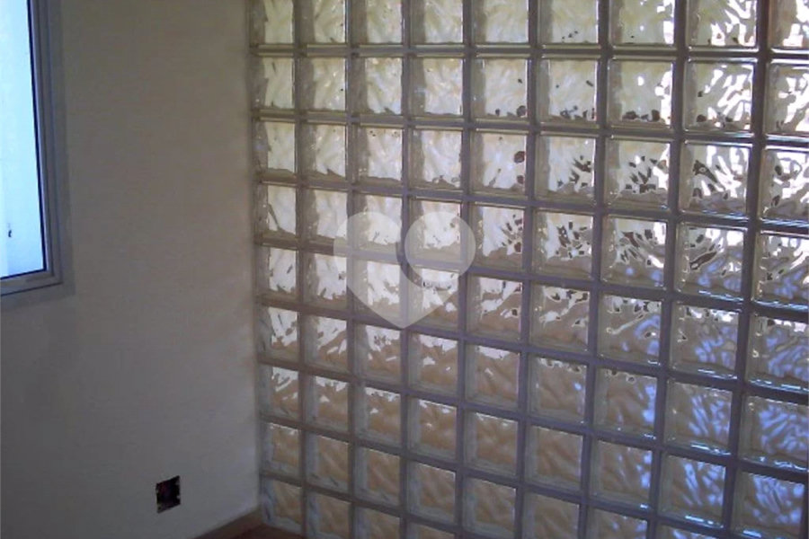 Sobrado à venda com 3 quartos, sendo 1 suíte, em Tremembé, São Paulo, SP