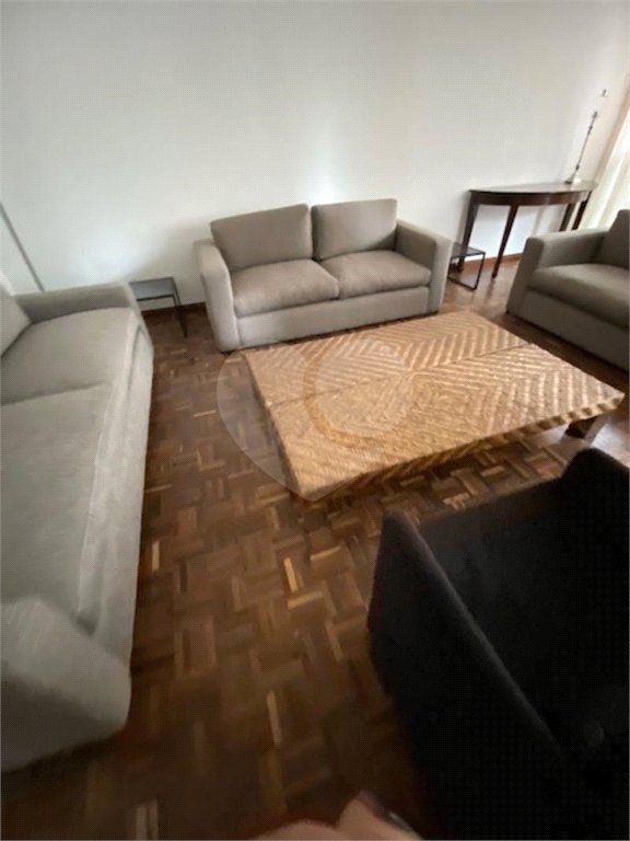 Apartamento à venda com 4 quartos, sendo 1 suíte, em Jardim Paulista, São Paulo, SP