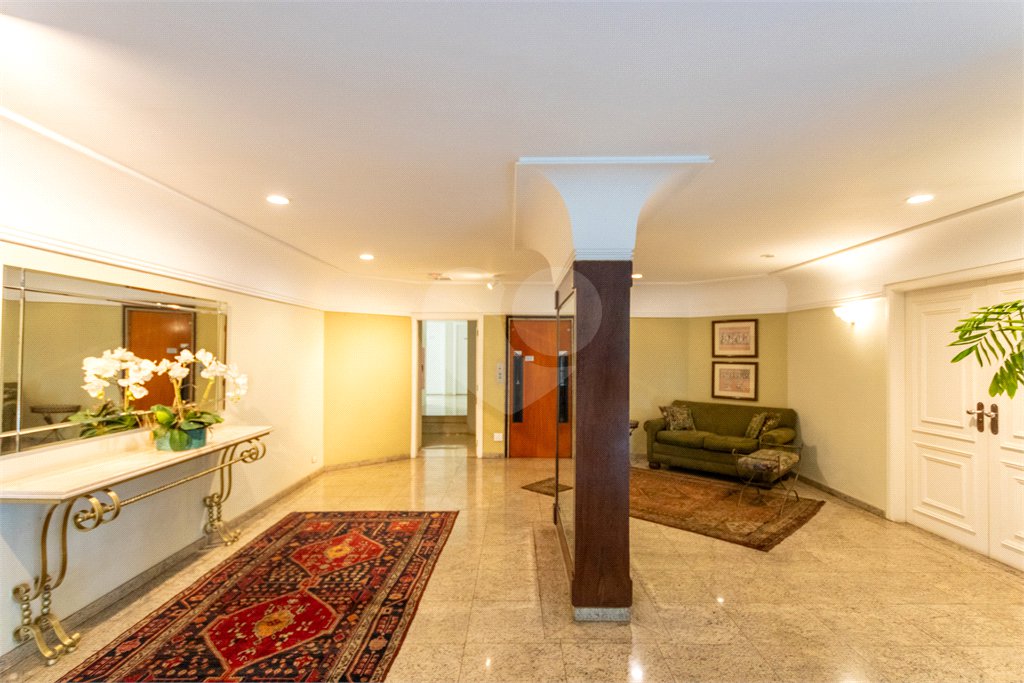 Apartamento à venda com 4 quartos, sendo 2 suítes, em Brooklin, São Paulo, SP