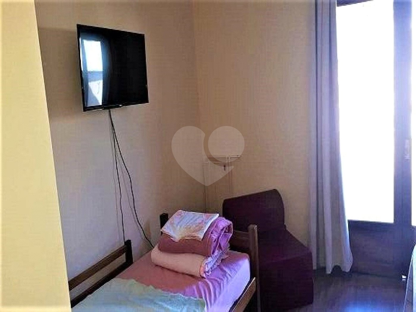 Casa à venda com 4 quartos, sendo 2 suítes,  em Jardim Olympia, São Paulo, SP