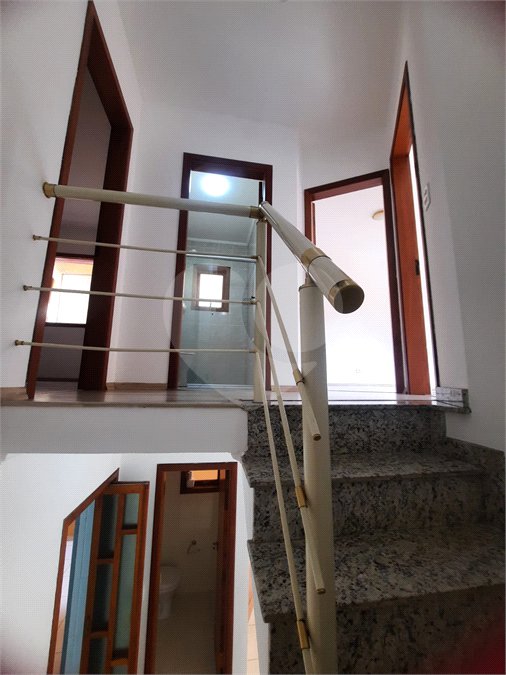 Casa para alugar com 3 quartos, sendo 1 suíte,  no condomínio Residencial Sol Francisco, São Paulo - SP