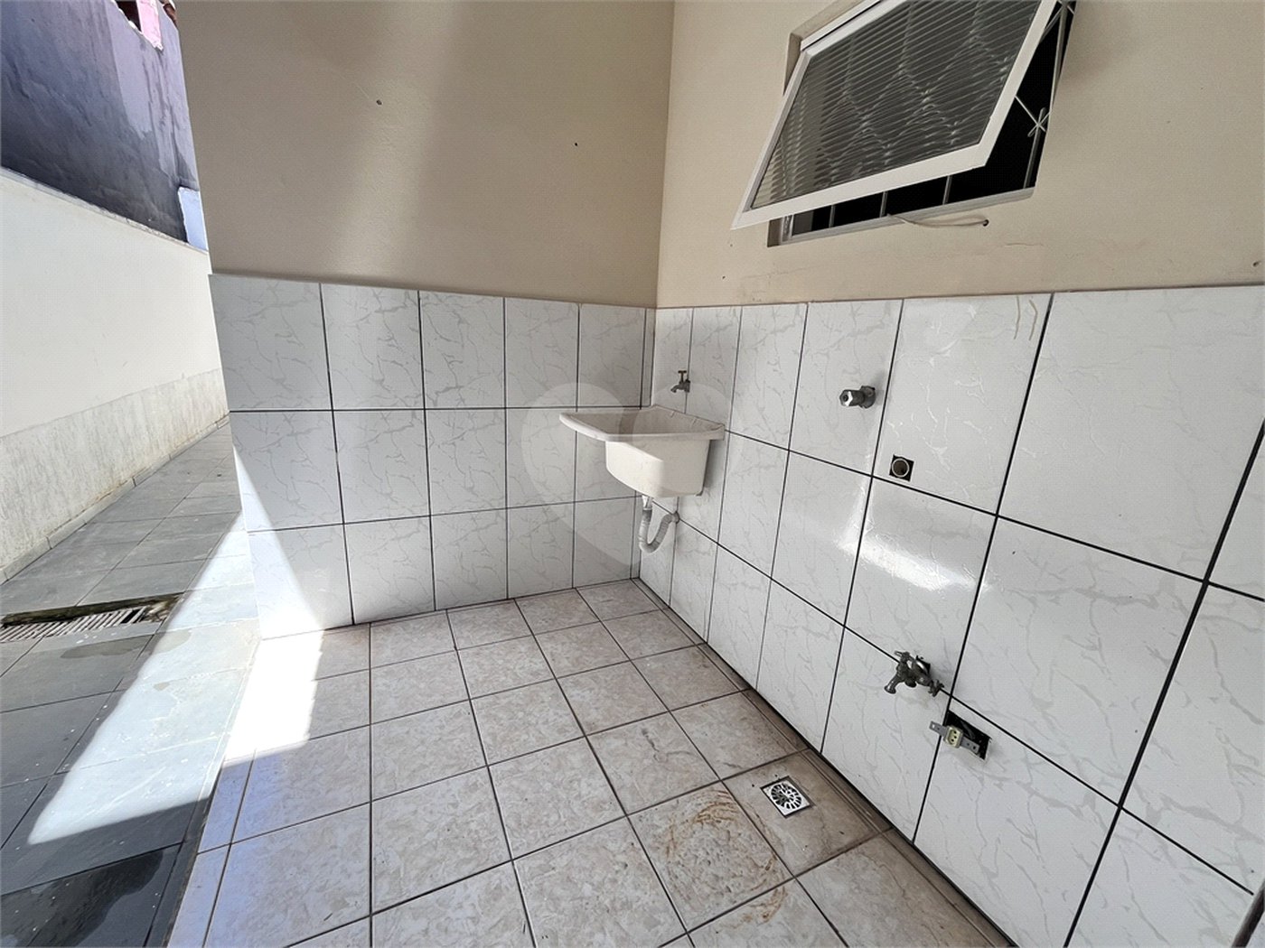 Casa à venda com 2 quartos em Loteamento Terras de São Pedro e São Paulo, Salto, SP