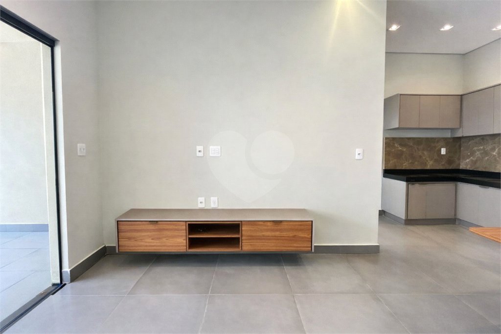 Casa à venda com 3 quartos, sendo 1 suíte, em Jardim Santa Cecília, Ribeirão Preto, SP