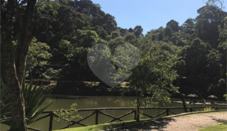Terreno à venda no condomínio Parque Imperial da Cantareira, Mairiporã - SP