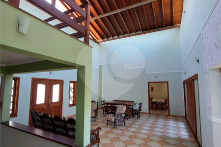 Casa à venda com 4 suítes no condomínio Monte Belo, Salto - SP