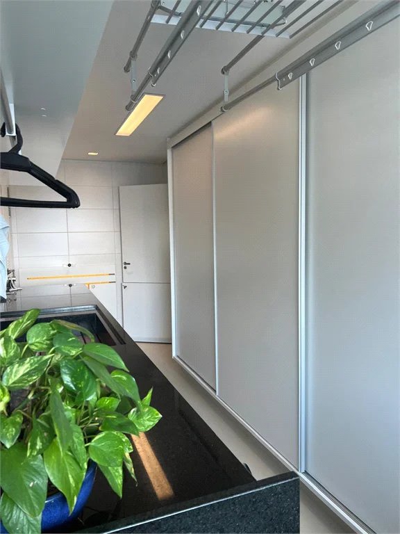 Apartamento à venda com 2 suítes em Vila Gertrudes, São Paulo, SP