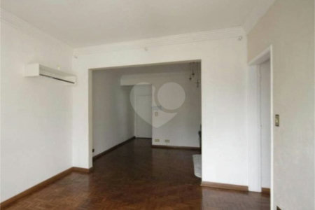 Apartamento de 84m2 com 2 Quartos e 1 banheiro à Venda na Bela Vista