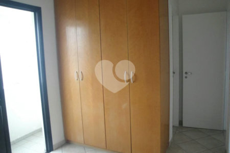 Apartamento à venda com 2 quartos, sendo 1 suíte, em Vila Hamburguesa, São Paulo, SP