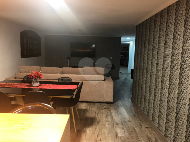 Casa à venda com 6 quartos, sendo 4 suítes, em Tremembé, São Paulo, SP