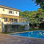Casa à venda com 4 suítes em Horto Florestal, São Paulo, SP
