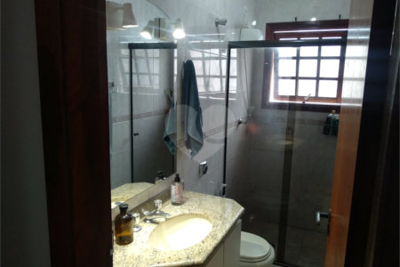 Sobrado à venda com 4 quartos, sendo 2 suítes,  em City Campo Grande, São Paulo, SP