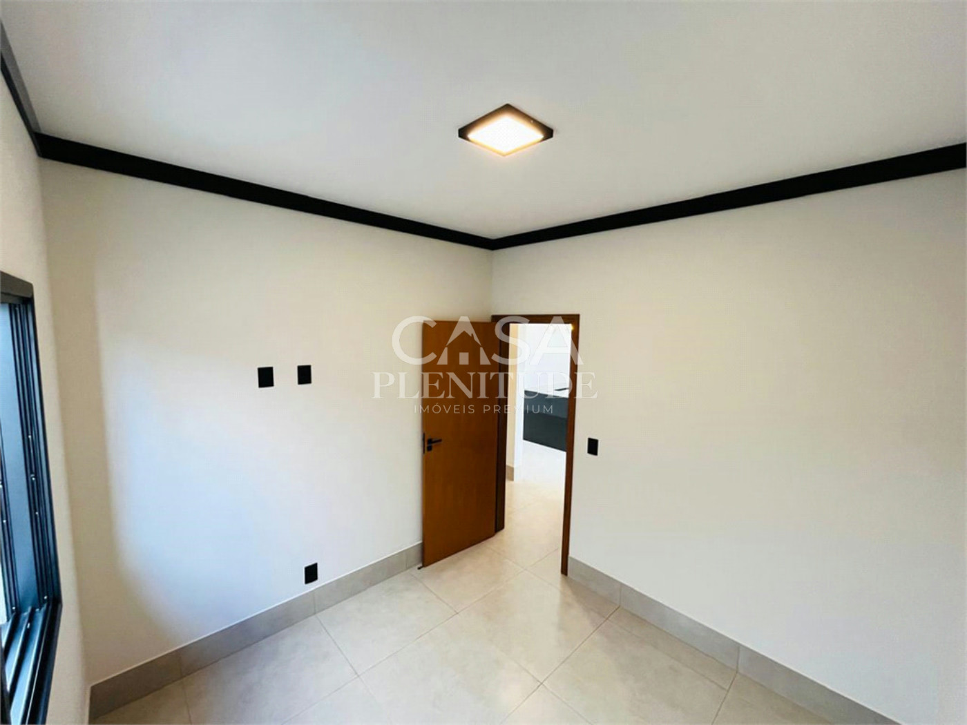 Casa em condomínio à venda com 3 quartos, sendo 1 suíte, no Centro, Araçoiaba da Serra, SP