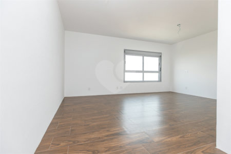 Apartamento à venda com 3 suítes em Jardim Marajoara, São Paulo, SP