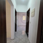 Casa à venda com 3 quartos, sendo 2 suítes, em Jardim Santo Antônio, Valinhos, SP