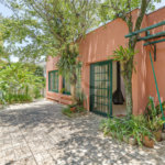 Casa à venda com 3 quartos, sendo 1 suíte,  em Granja Julieta, São Paulo, SP