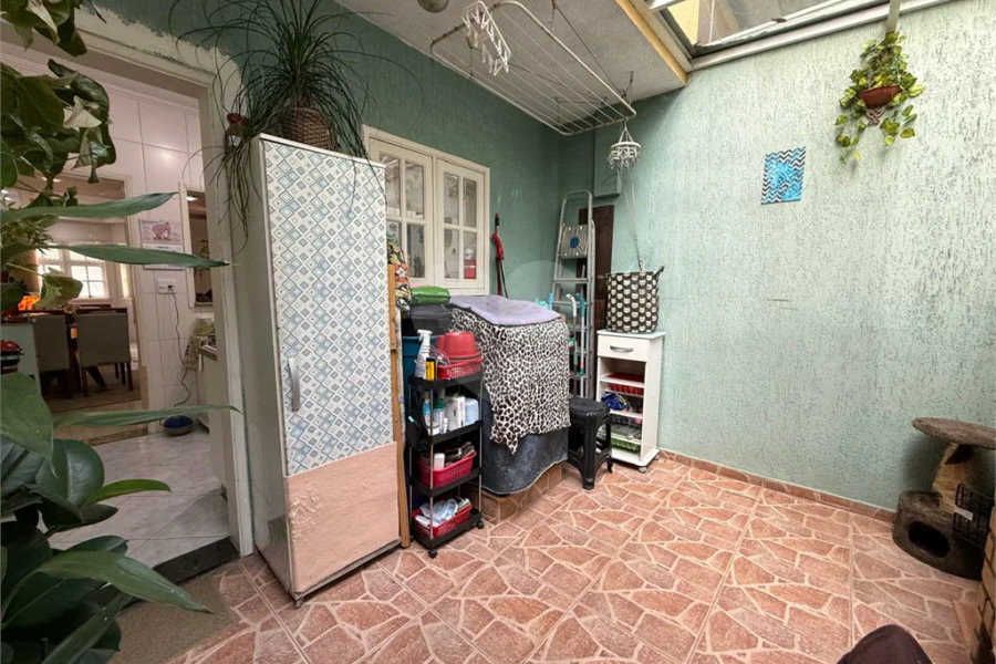 Casa à venda com 2 suítes no condomínio Village Palmas, São Paulo - SP
