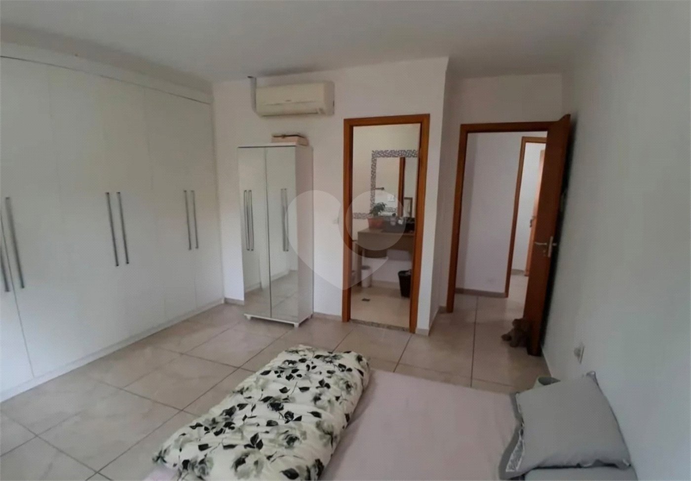 Casa à venda com 3 quartos, sendo 1 suíte, em Conjunto Residencial Butantã, São Paulo, SP