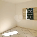 Casa à venda com 4 quartos, sendo 2 suítes, no condomínio Estância Marambaia, Vinhedo - SP