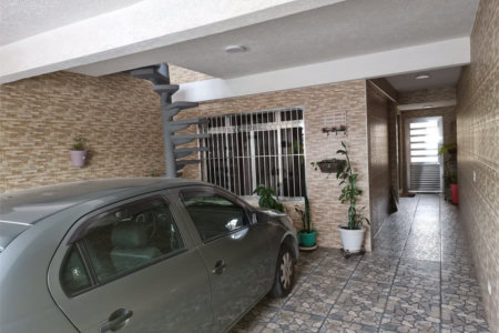 Sobrado à venda com 3 quartos, sendo 1 suíte,  em Jardim Campo Limpo, São Paulo, SP