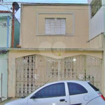Casa à venda com 3 quartos, sendo 1 suíte,  em Jardim Aeroporto, São Paulo, SP
